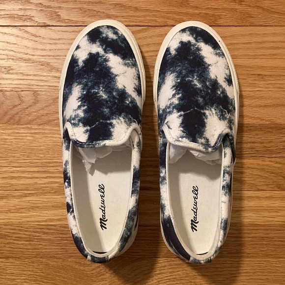 MWL Sidewalk Slip On Sneakers - Picture 2 of 7